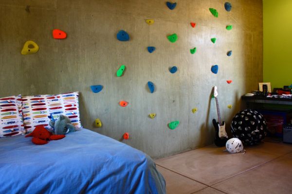 Climbing wall